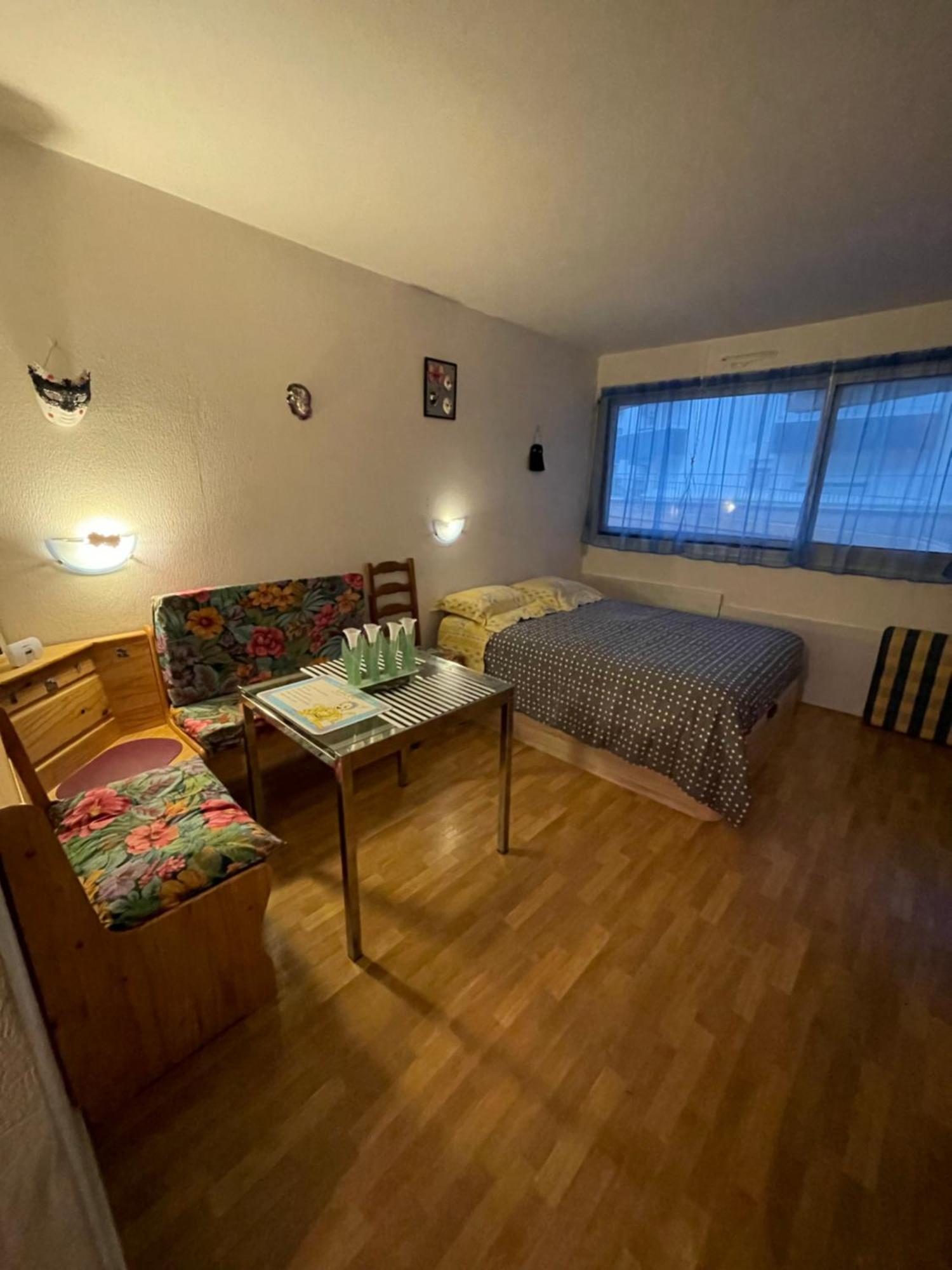 Turquoise Apartment เบโนเดต ภายนอก รูปภาพ